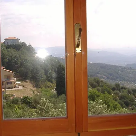 Bed & Breakfast La Giada Vezzano Ligure